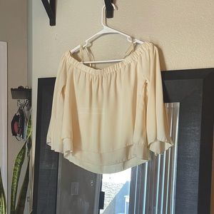 ✨ CREME DROP SLEEVE CROPPED 3/4 SLEEVE TOP ✨